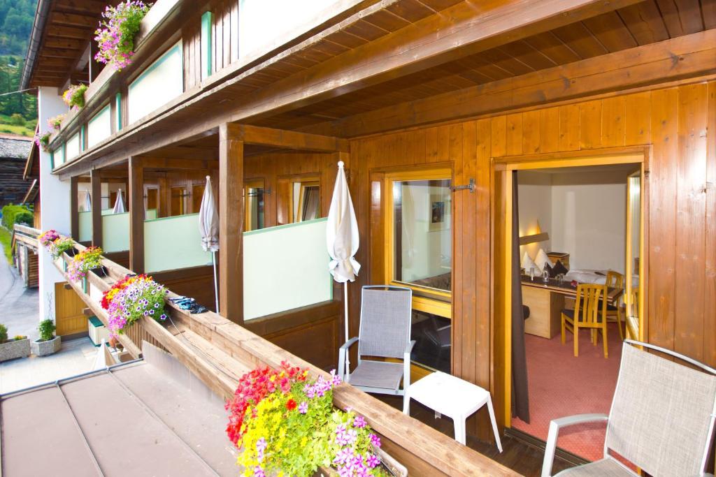 Hotel Garni Hainbacherhof Сьолден Стая снимка