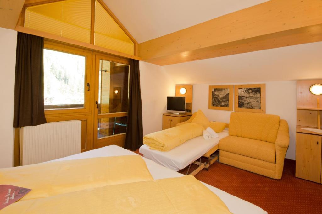 Hotel Garni Hainbacherhof Сьолден Стая снимка