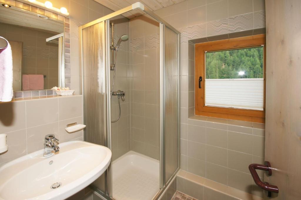 Hotel Garni Hainbacherhof Сьолден Стая снимка