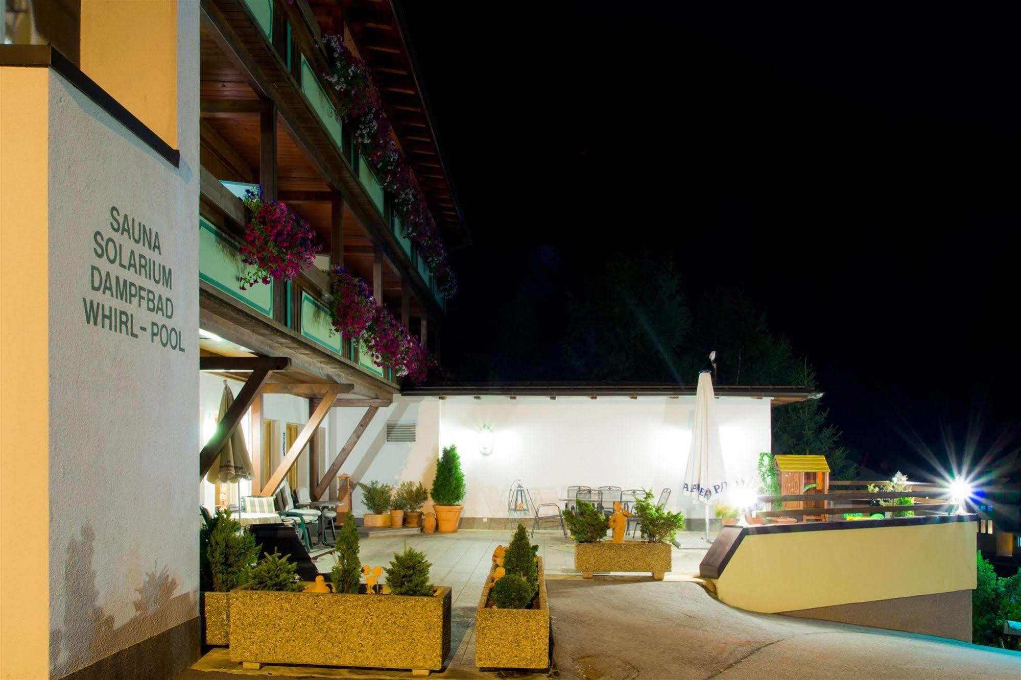 Hotel Garni Hainbacherhof Сьолден Екстериор снимка